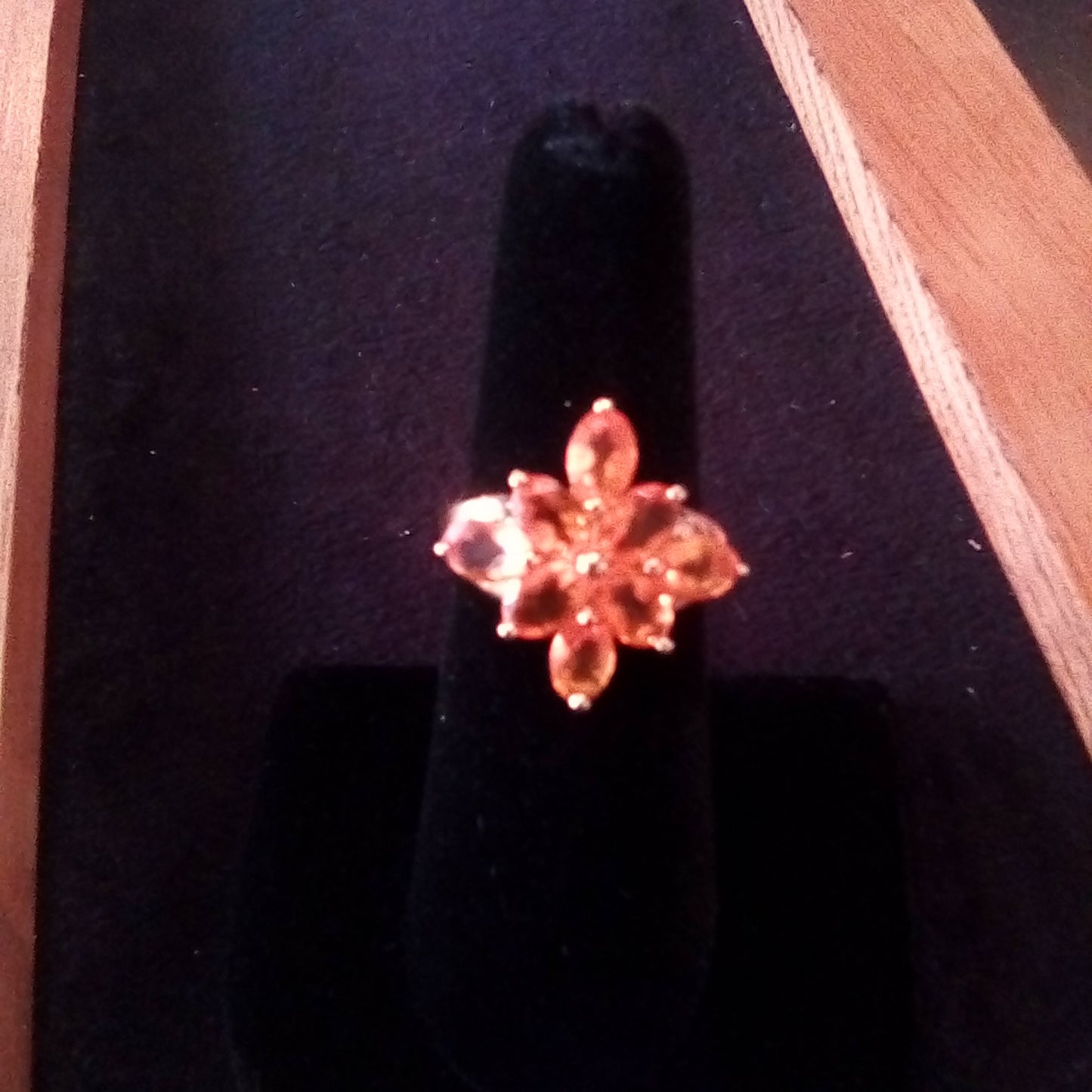 8 Oval Orange Stone